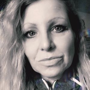 Meet your Posher, Teresa